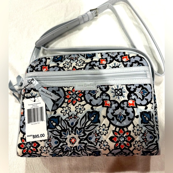 ❤️AMAZING DEAL❤️ Vera Bradley Trimmed Crossbody NWT - Picture 6 of 12